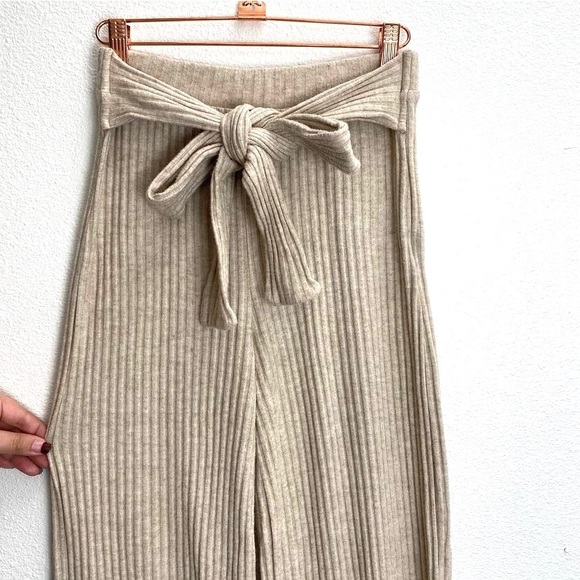 Knit ribbed wide leg oatmeal tan palazzo pants medium M L - Picture 4 of 4